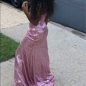 size 4 can get altered to fit